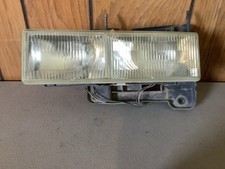 1991 Chevrolet Silverado 1500 15602613B Driver Side Headlight ((13-41))