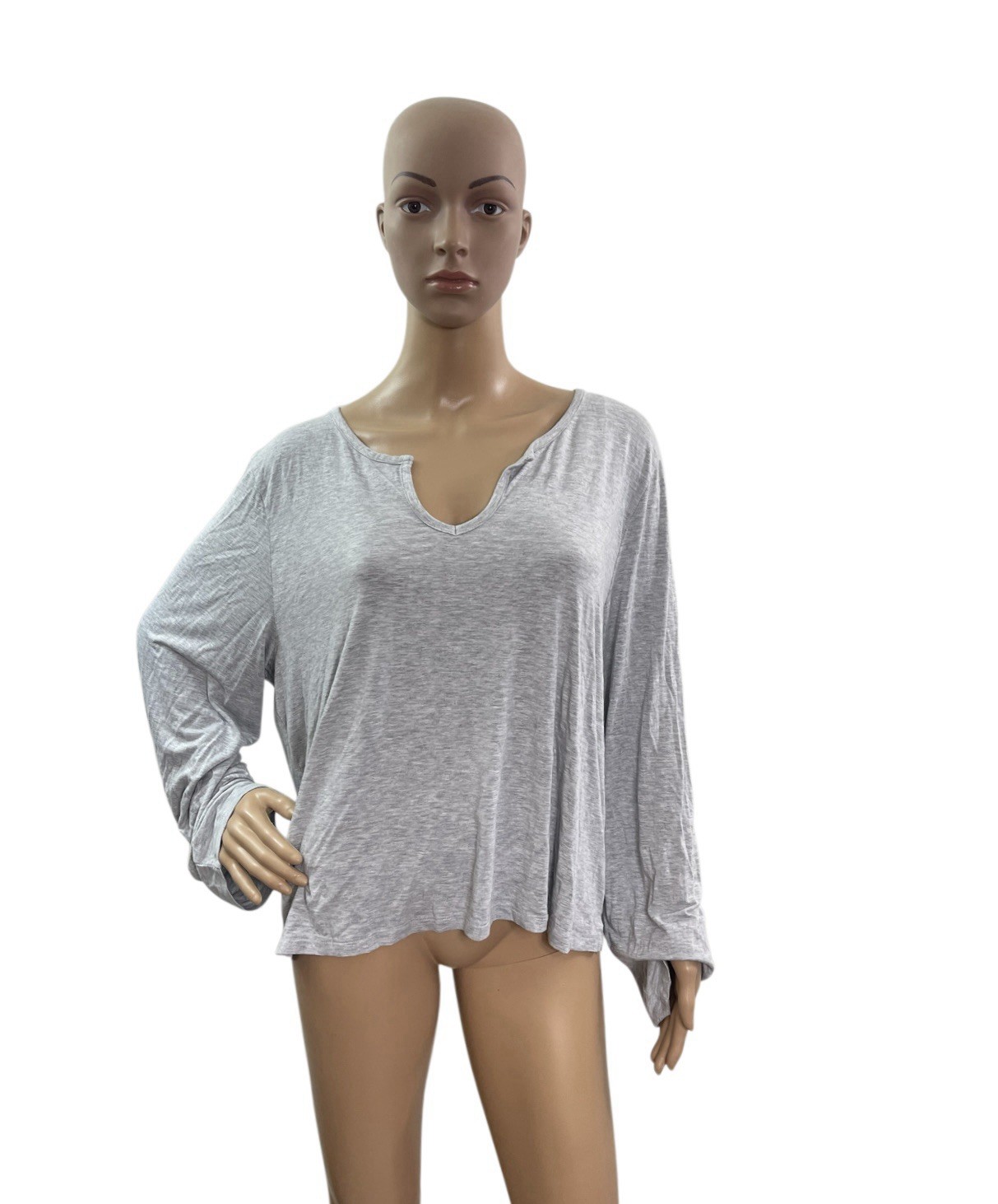Aerie Women’s Size XXL Long Sleeve V Neck Solid Gray Tee