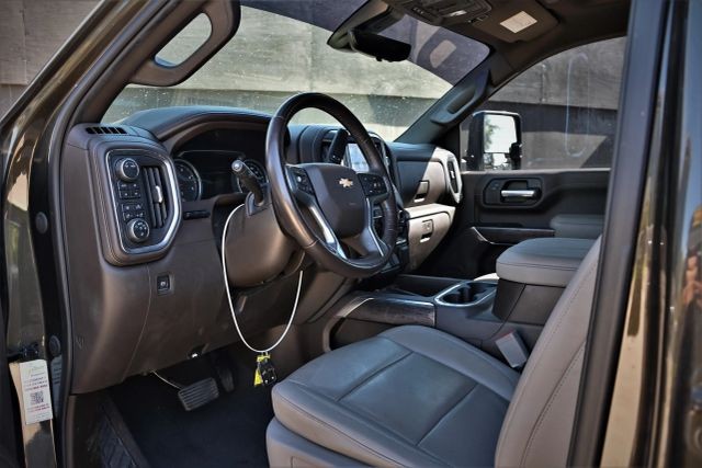 2023 Chevrolet Silverado 2500 HD LTZ Pickup 4D 6 1/2 ft thumbnail 14