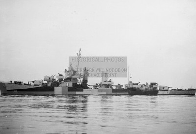 USS MOFFETT DESTROYER US NAVY BOSTON MASSACHUSETTS 1944 WWII 13X19 PHOTO