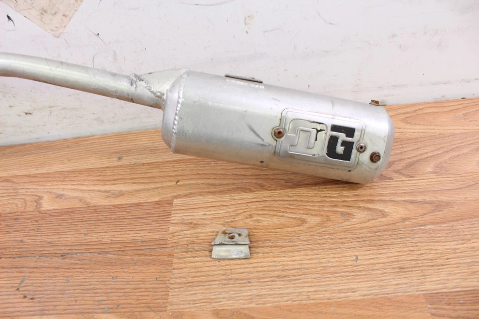 1986 KAWASAKI KX80 KX 80 DG Tubo de Escape Cabeçalho/Câmara de Expansão e Silenciador - Imagem 2 de 4