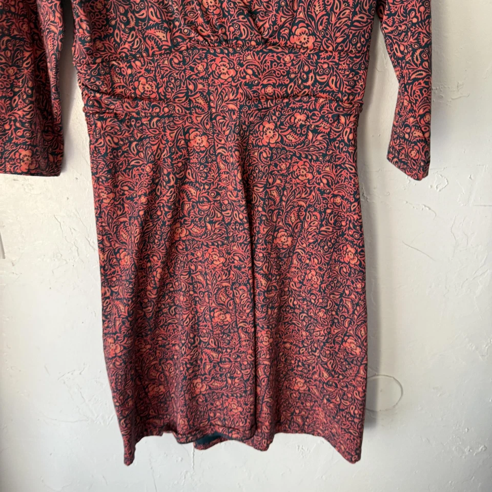 Платье женское Patagonia среднее красное черное с цветочным принтом органический хлопок рукав 3/4 - Изображение 3 из 4