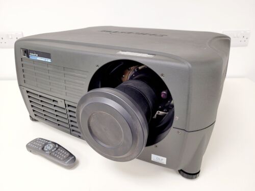 Christie Mirage S + 4K Kommerzieller Projektor - Bild 2 von 18