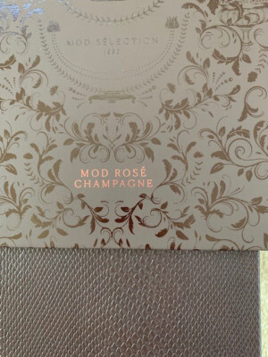 MOD SÉLECTION ROSÉ CHAMPAGNE by Drake, Display/Gift Box with 750ml
