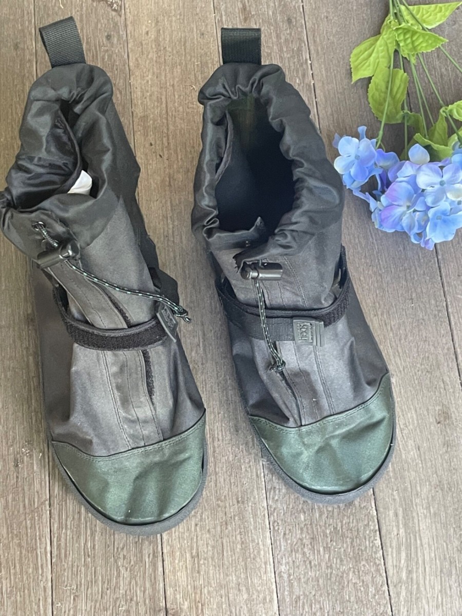 NEOS Villager V21A Black Waterproof Overshoes Men display picture 3