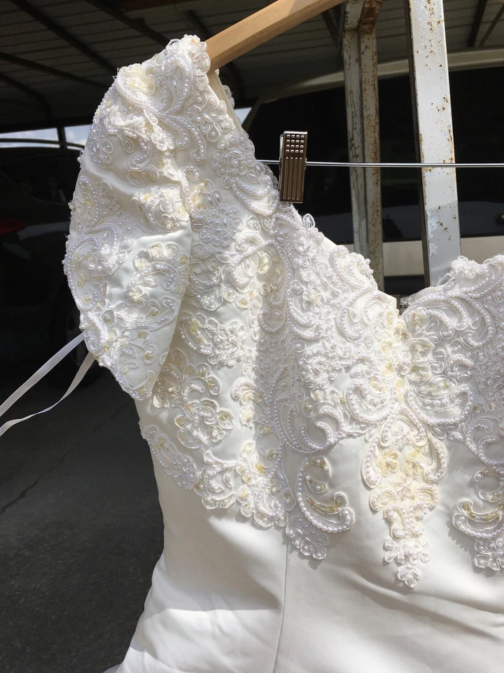 Wedding Dress, Oleg Cassini, White, Bride, Long, Read Description - Imagem 2 de 4