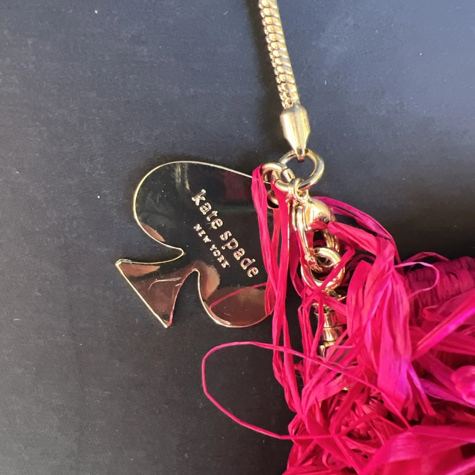 Kate Spade Small Fuschia Straw Raffia Fringe Crossbody Bag Chain Purse - Image 3 of 4