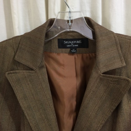 Signature Larry Levine Blazer Hip Length Office Career Jacket Brown Pleated Back - Picture 2 of 3