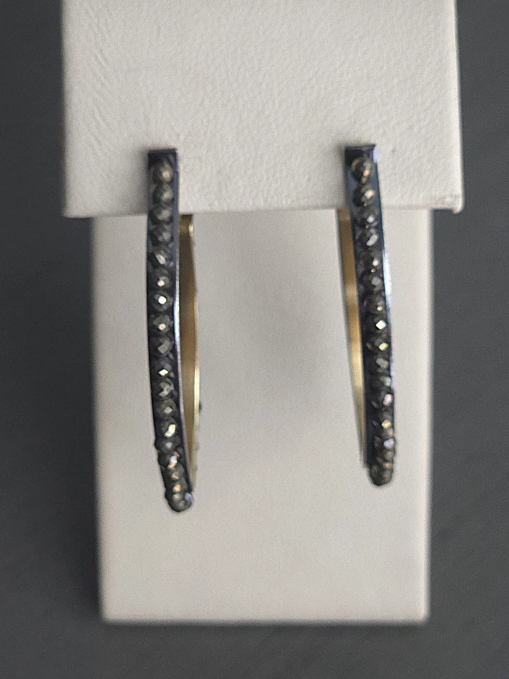 Pendientes de aro de oro y pirita Susan Kinzig Foto 2 de 3