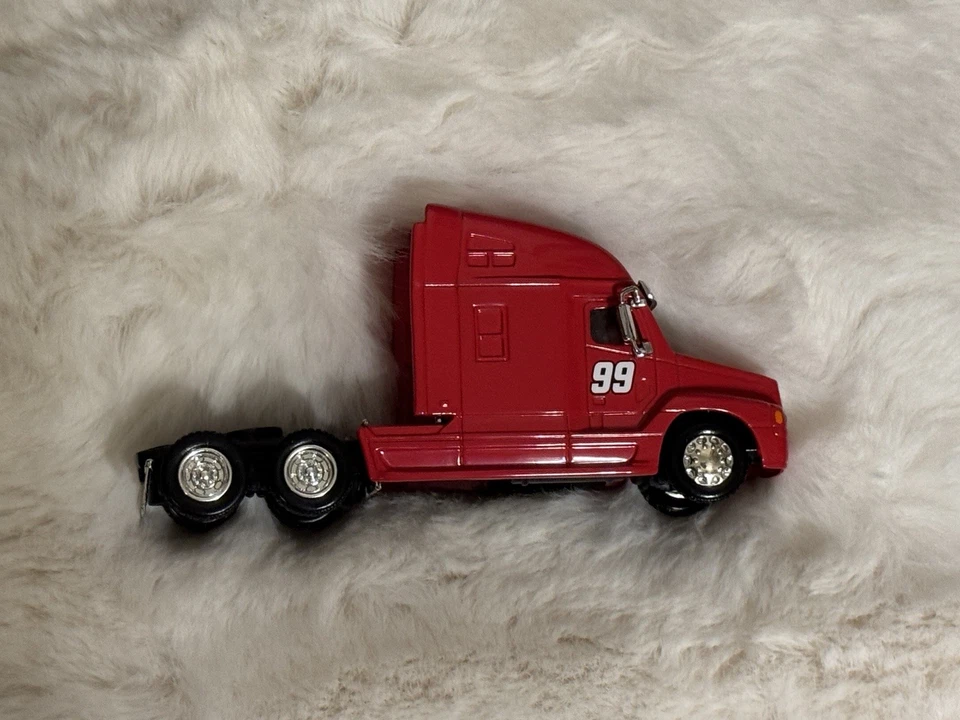 Michael Waltrip #99 Aaron’s Cat In The Hat Semi Hauler Truck Action 1/64 - Image 4 of 4