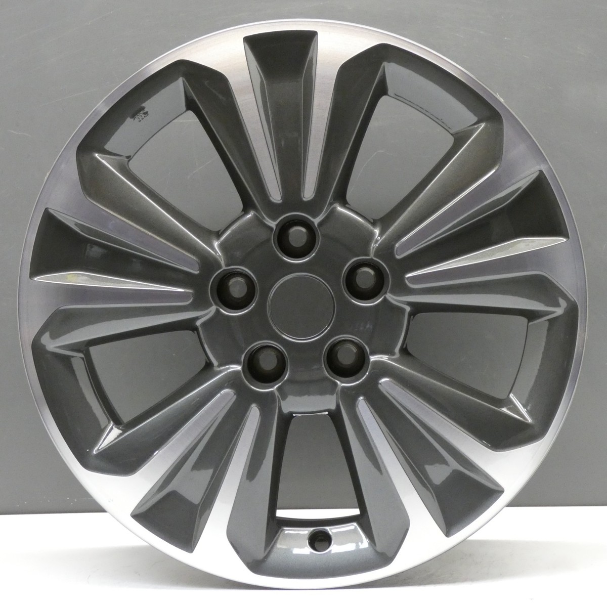 タイヤ・ホイール tk スズキ純正 アルミホイール」の人気商品一覧 | 安い商品を通販サイト