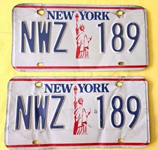 NEW YORK LICENSE PLATE SET - STATUE OF LIBERTY- ICONIC FROM 80 & 90s NY