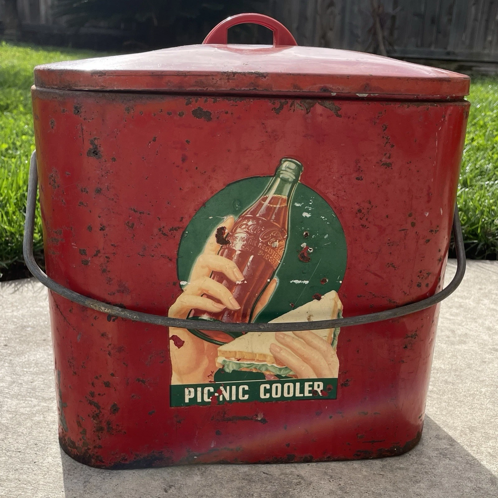 Vintage Red Metal Coca-Cola Pic-Nic Cooler Ice Box With Lid Junior 6 Pack Soda