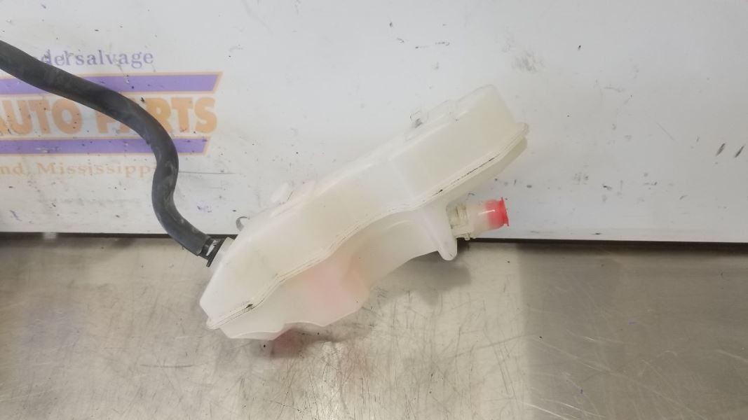 19 ASTON MARTIN VANTAGE 4.0L INTERCOOLER COOLANT RESERVOIR OVERFLOW