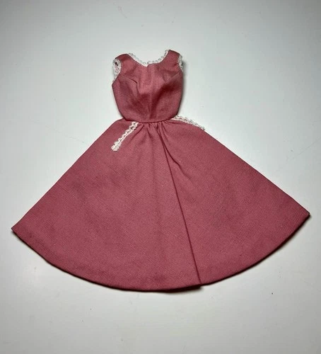 Vintage 1959 BARBIE RARE T.M. #962 BARBIE-Q OUTFIT Dress Only Mint! TM TAG!