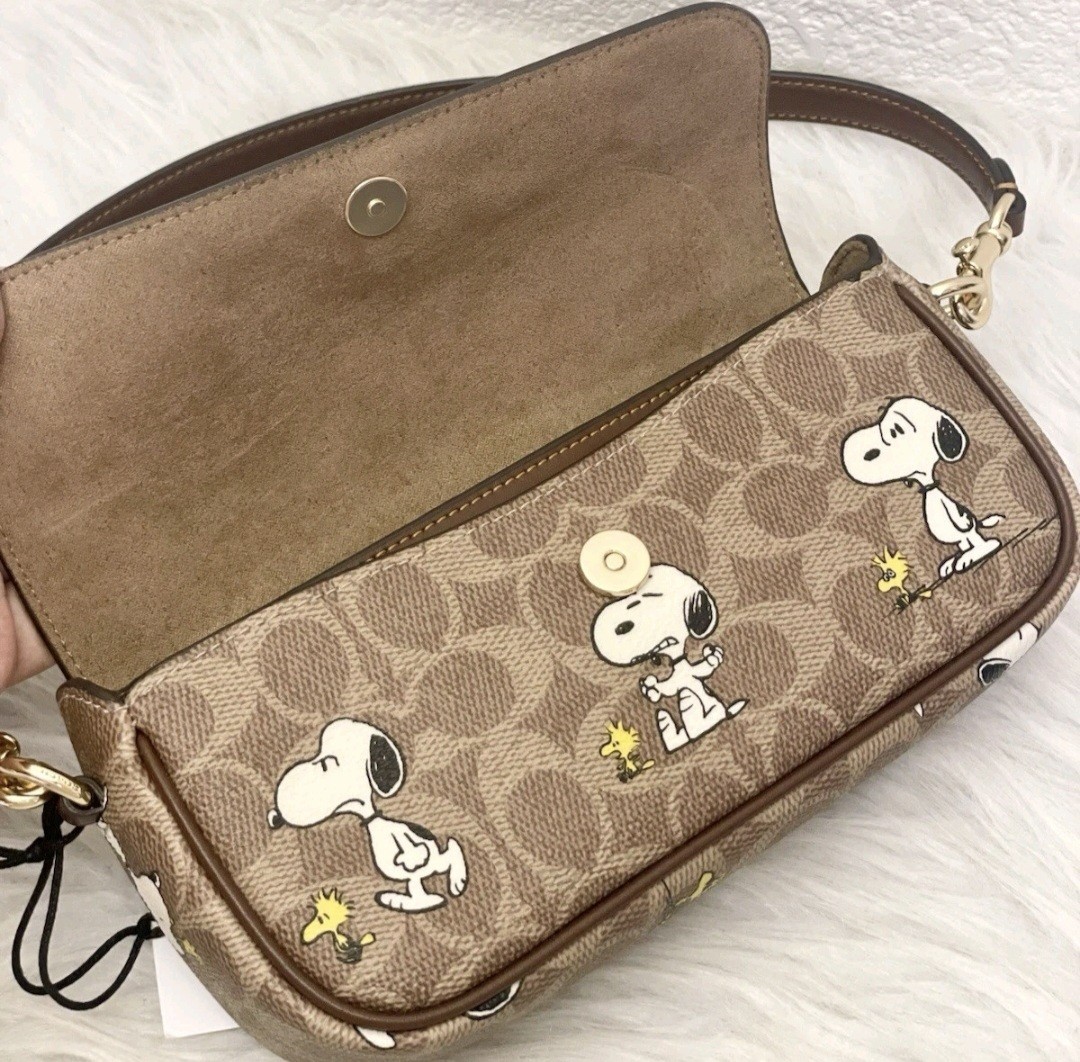 Coach X Peanuts Hailey Shoulder/C-Body Bag In Signature