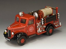 KING COUNTRY FIELDS OF BATTLE FOB107 BRITISH 1939 BEDFORD FIRE ENGINE MIB