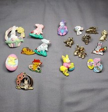 Easter Themed Bunnies Eggs Chick Floral Retro Lapel Jacket 17 Piece Pins