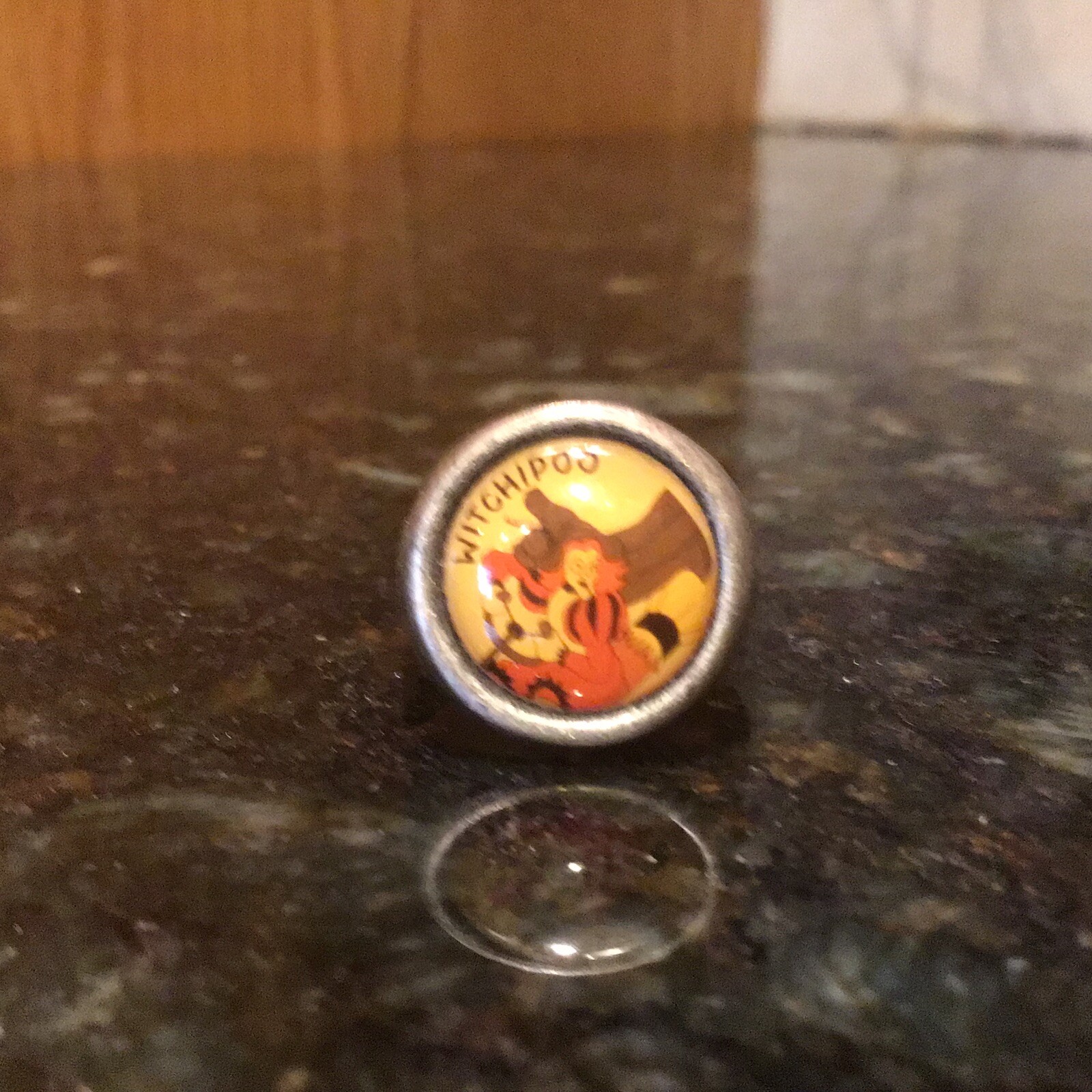 Picture 2 of 8
