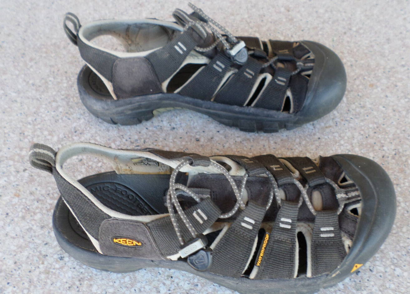 Sandali in nylon impermeabili Keen ""Newport"" marrone scuro da uomo 9 5 (euro 42 5)