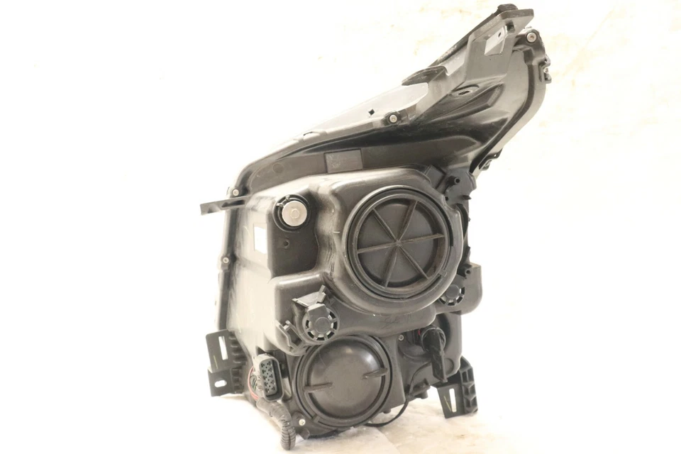 2010 2011 2012 2013 2014 2015 Cadillac SRX Passenger Side Halogen Headlight  OEM - Imagem 4 de 4