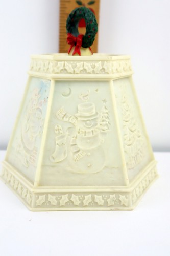 Vtg 6 Sided/Panel Replacement Lithophane Lamp Shade Christmas Scenes w/Finial - Picture 2 of 6