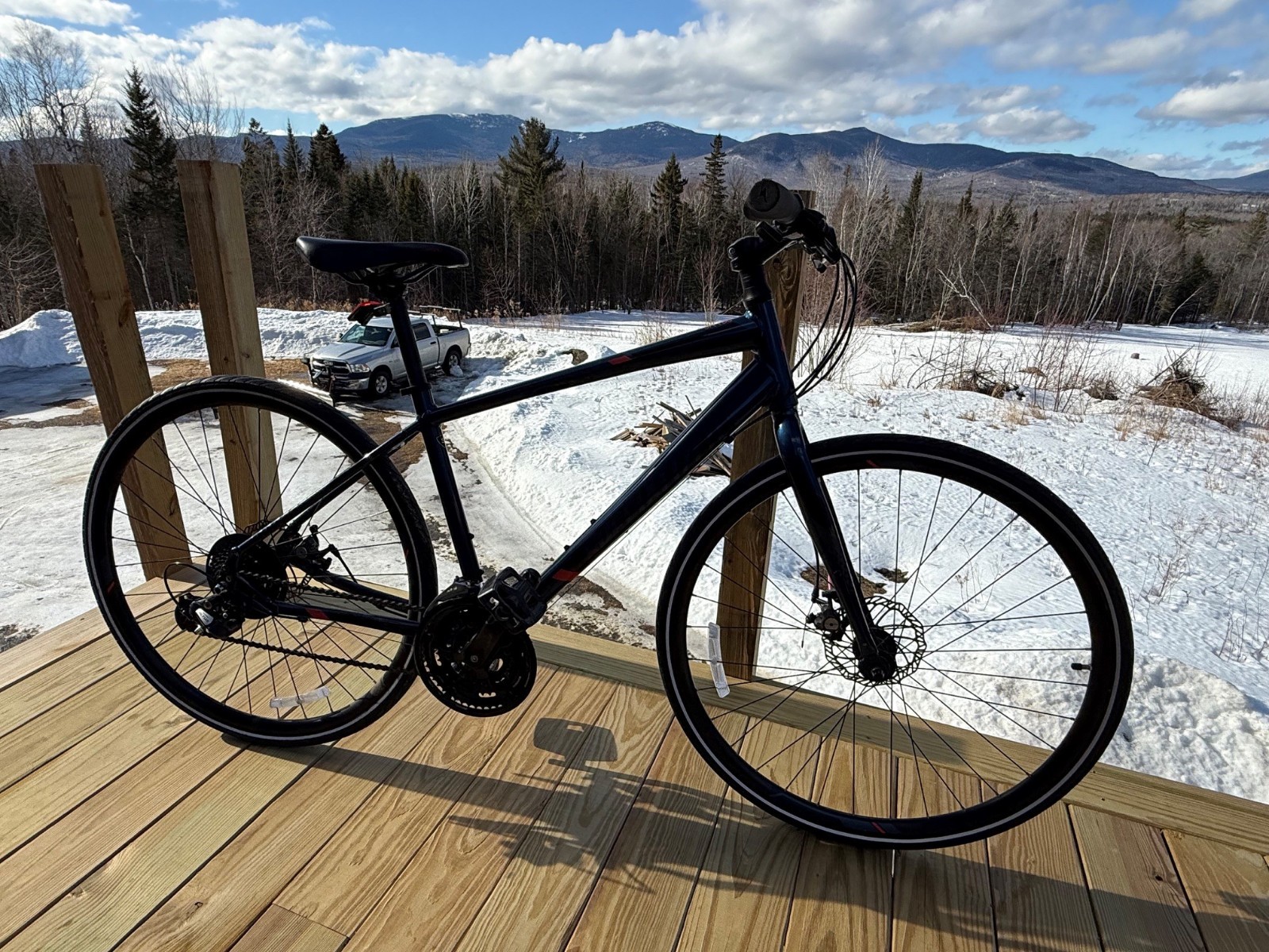 2020 Specialized Sirrus 1.0 Hybrid Bike - Small - Disc Brake