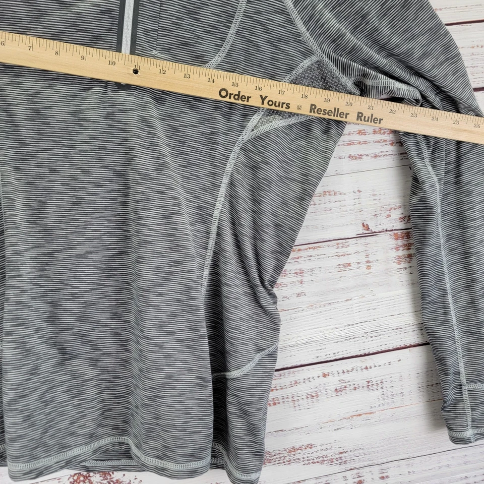 Camisa REI Cooperativa con Capucha Para Mujer Talla L Gris Rayas 1/4 Cremallera Pullover Correr Gimnasio Logo Foto 3 de 4