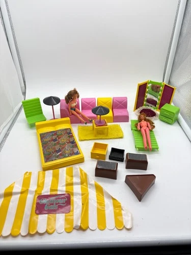 Vintage 1980s Kenner Glamour Gals Doll Lot Furniture House Accessories Case