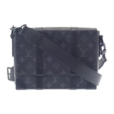 Louis Vuitton Trunk Messenger  PM M45727 Shoulder Bag Monogram canvas 876548
