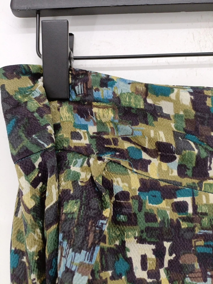 Nicole Farhi Women's Mini Skirt UK 12 Multi Graphic 100% Silk Short Mini - Image 3 of 4