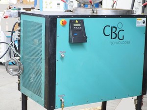 SolvTrue S3000 Solvent Recycler 30 gallon (114 liter) Evaporator Harsh Solvents