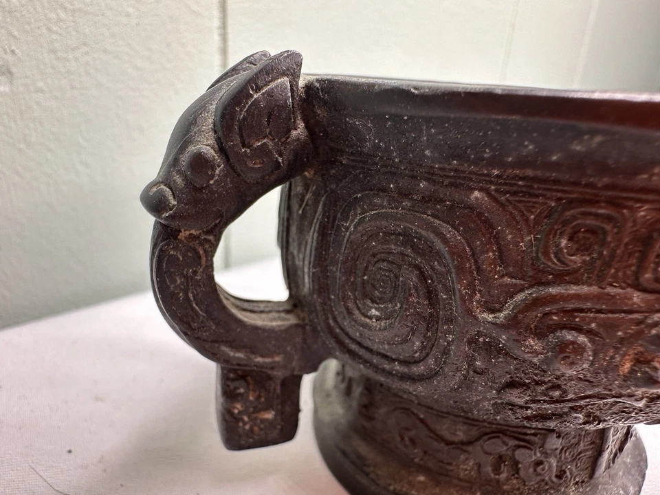 Antiguo recipiente miniatura de la Edad de Bronce China Gui ritual cuenco 4" Foto 3 de 4