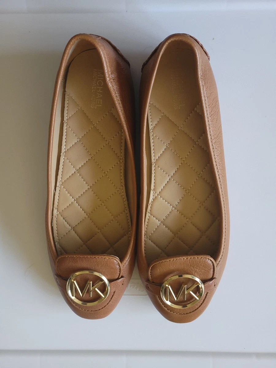 Michael Kors Lillie Moccasin Flats Size 7.5M Brown Gold charm eBay