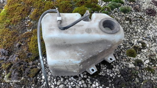 VW T3 Bulli Wischwasserbehälter Waschwasserbehälter 251955453D Mit Pumpe.
