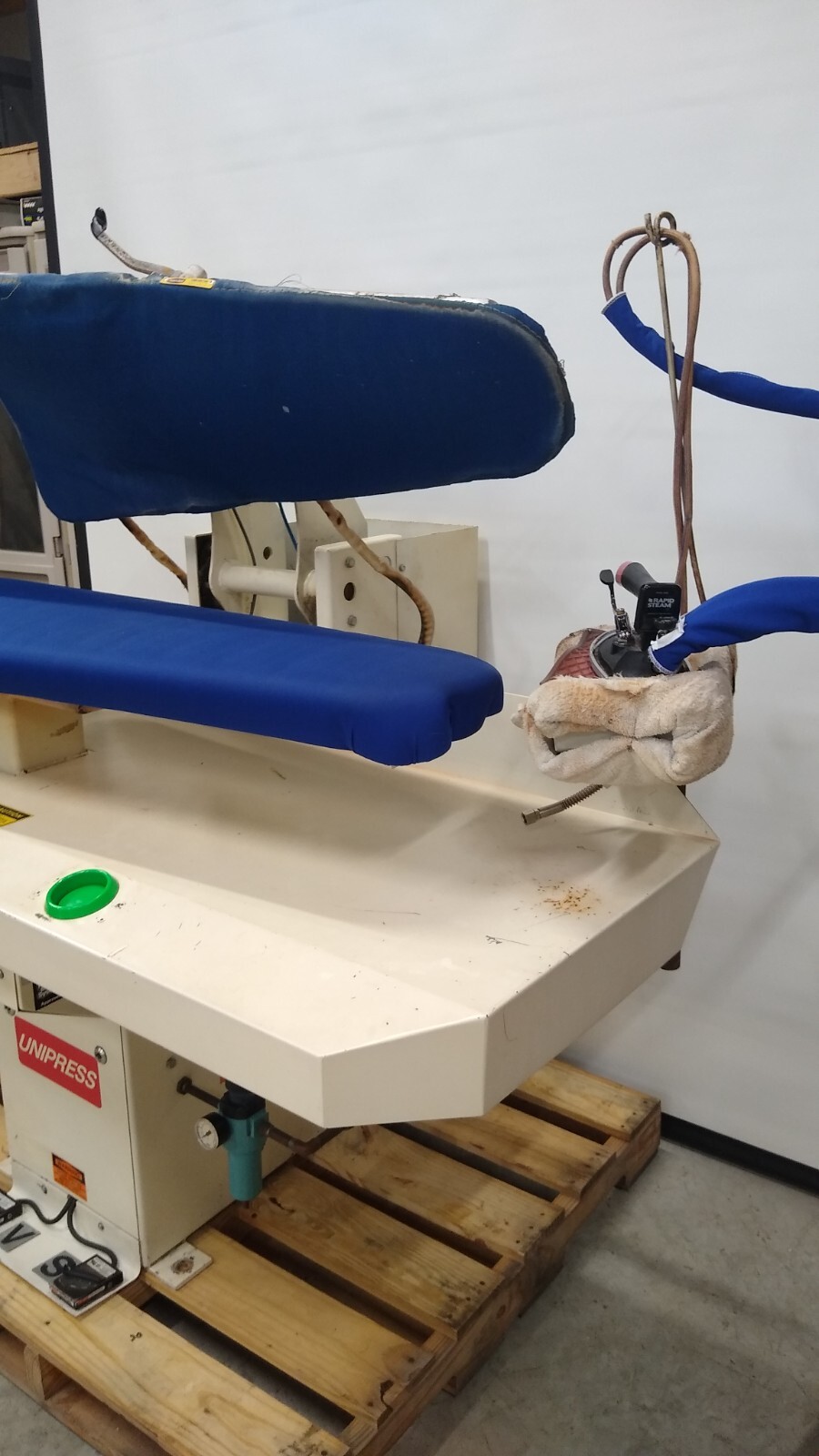 UNIPRESS 46X AUTOMATIC UTILITY PRESS LEGGER LAUNDY DRY CLEANING eBay