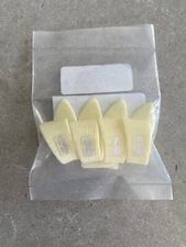 (4 Pack) Golden Gate Large Thumb Picks GP-10 Large