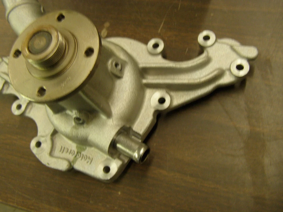 Bomba de agua Ford Mercury Merkur Scorpio 1988 2,9 L V6 nuevo fabricante original Foto 3 de 4