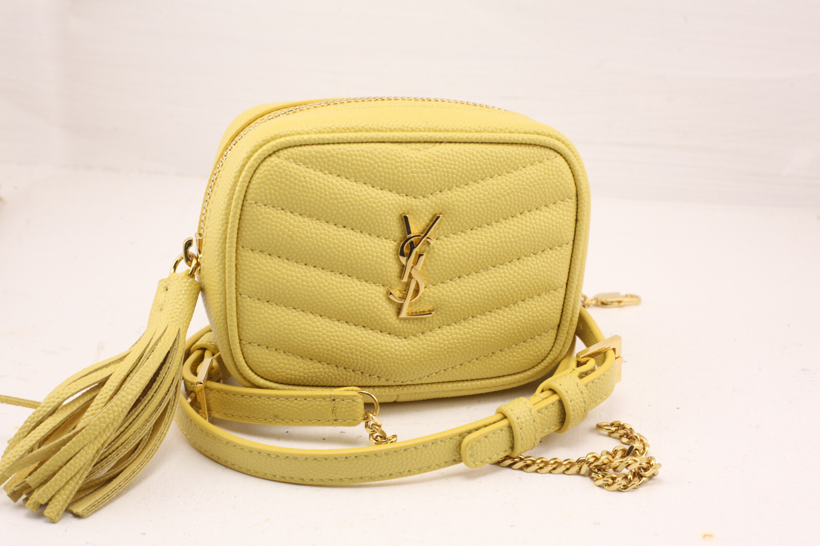 Borsa per fotocamera Saint Laurent Lou materasso in pelle cheveron bambino