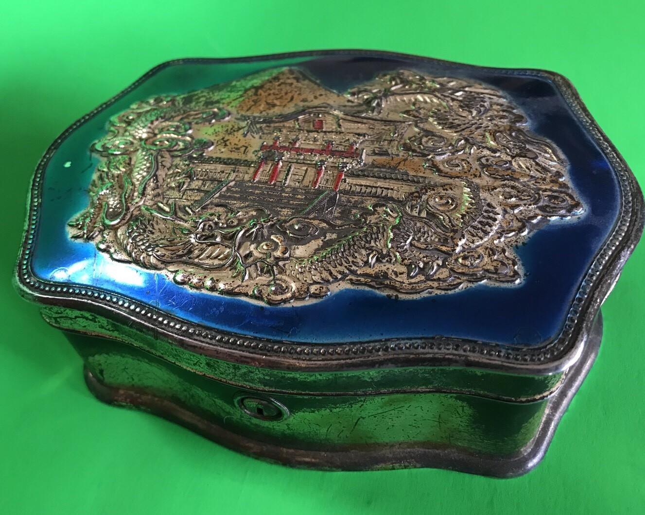 AE VINTAGE Metal JEWELRY BOX ( MADE IN OCCUPIED JAPAN ) Trinket Box