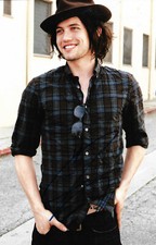 Jackson Rathbone Autogramm signed 18x27 cm Bild 