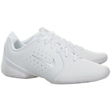 nike sideline 3 size 6