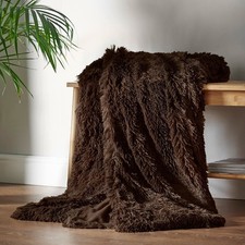Image of Catherine Lansfield Cuddly Deep Pile 150x200cm Blanket Throw