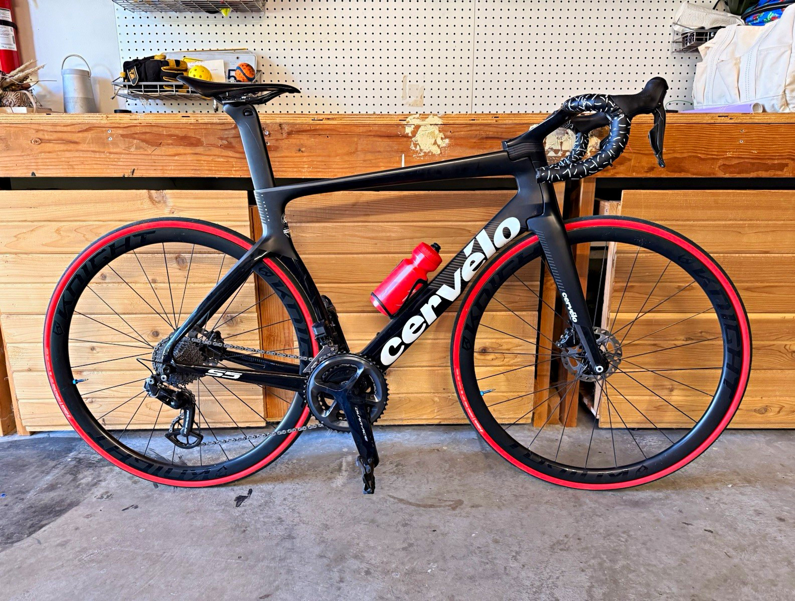 Cervélo S5 Carbon Road Bike — 2019 - Dura-Ace Di2 - 56cm
