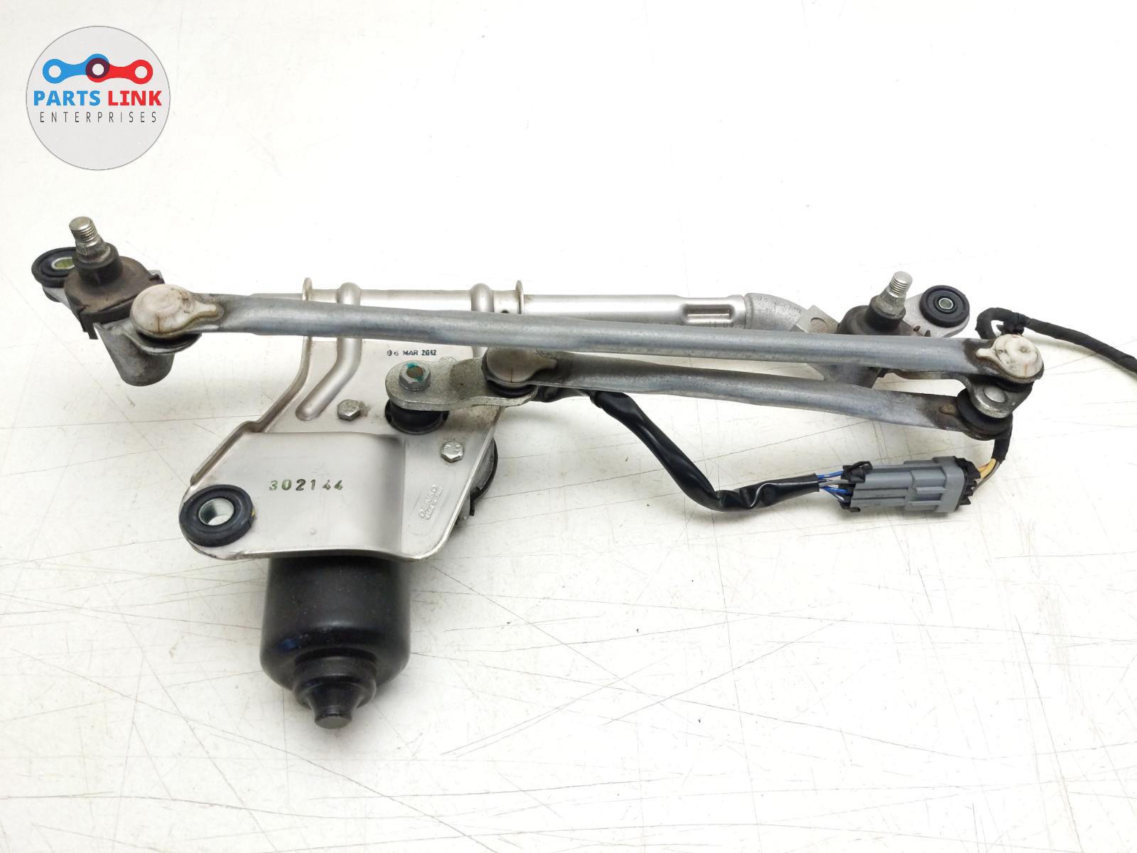 Ferrari California 2008-2014 Front Left Windshield wiper assembly