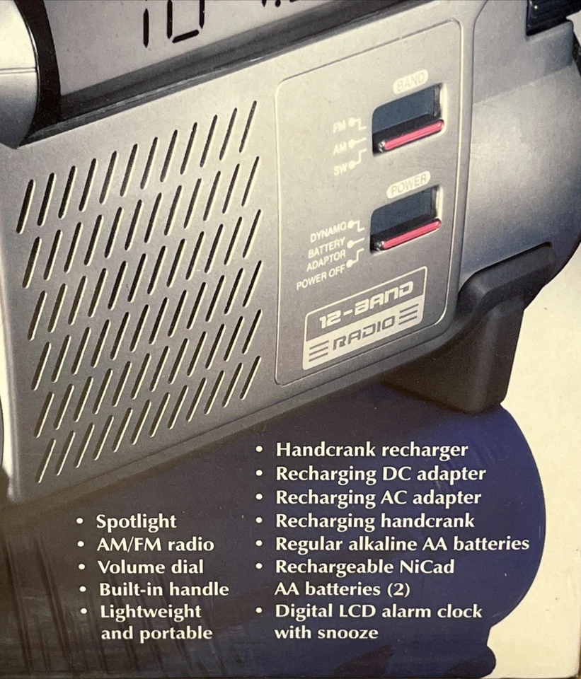 Emergency AM/FM Radio 10 Station Shortwave Band 6 LED Lantern Hand Crank AC/DC - Image 2 of 4