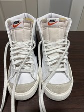 Nike Blazer Mid 77 Vintage Women 7.5 White Black Suede High Top CZ1055-100
