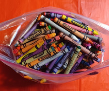 Crayons Broken/Whole 2.5 lbs for Bulk Art/Crafts Melting Mostly Crayola Used