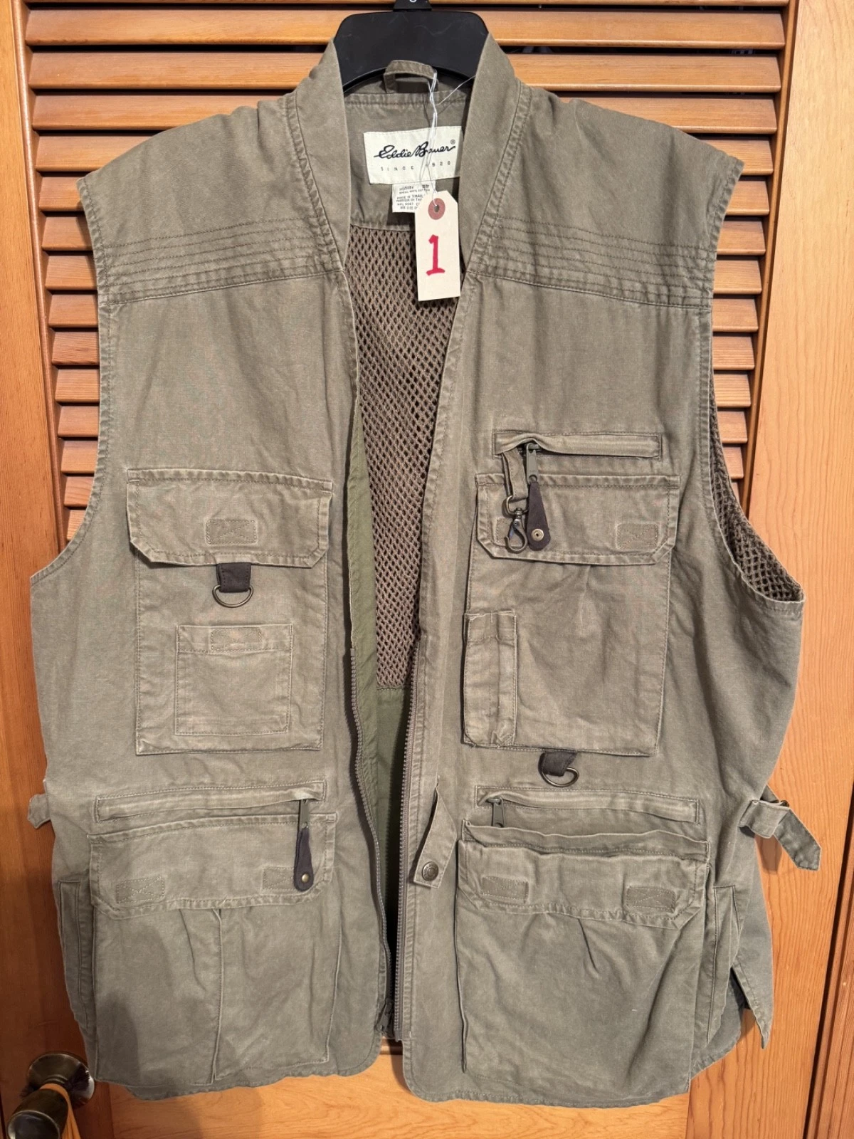 Eddie Bauer hiking fishing utility vest extra large new