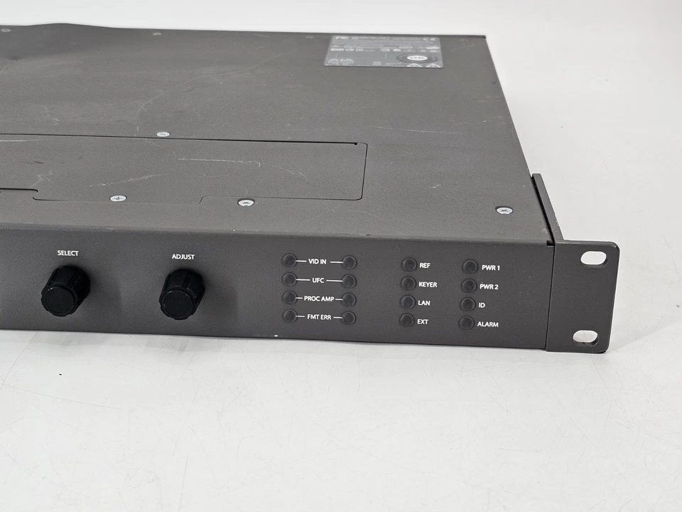 Sincronizador y convertidor de marcos de doble canal AJA FS2 (C1531-1051) Foto 3 de 4